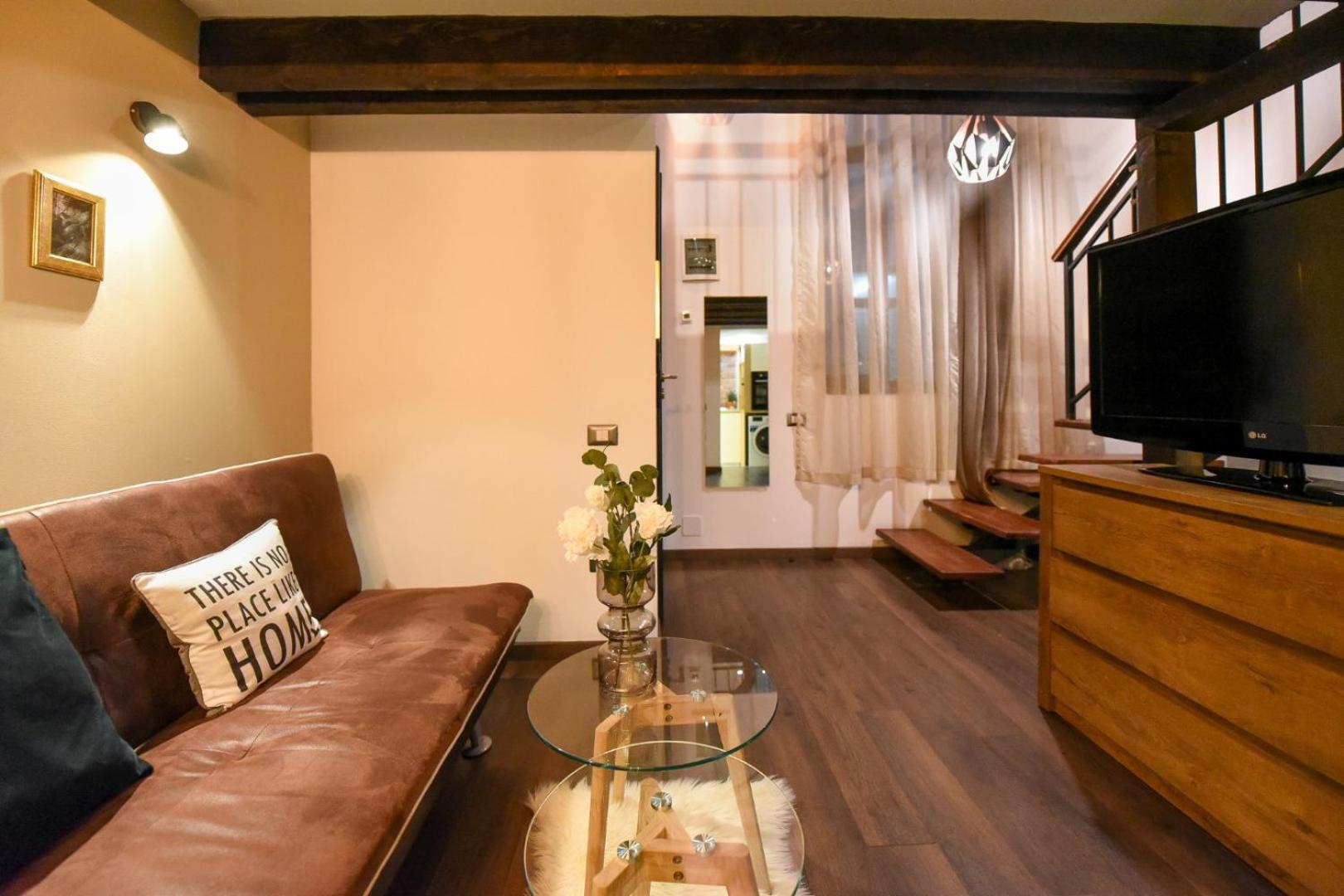 Central Comfort - Duplex-Style Studios On Regina Elisabeta Bukarest Rum bild