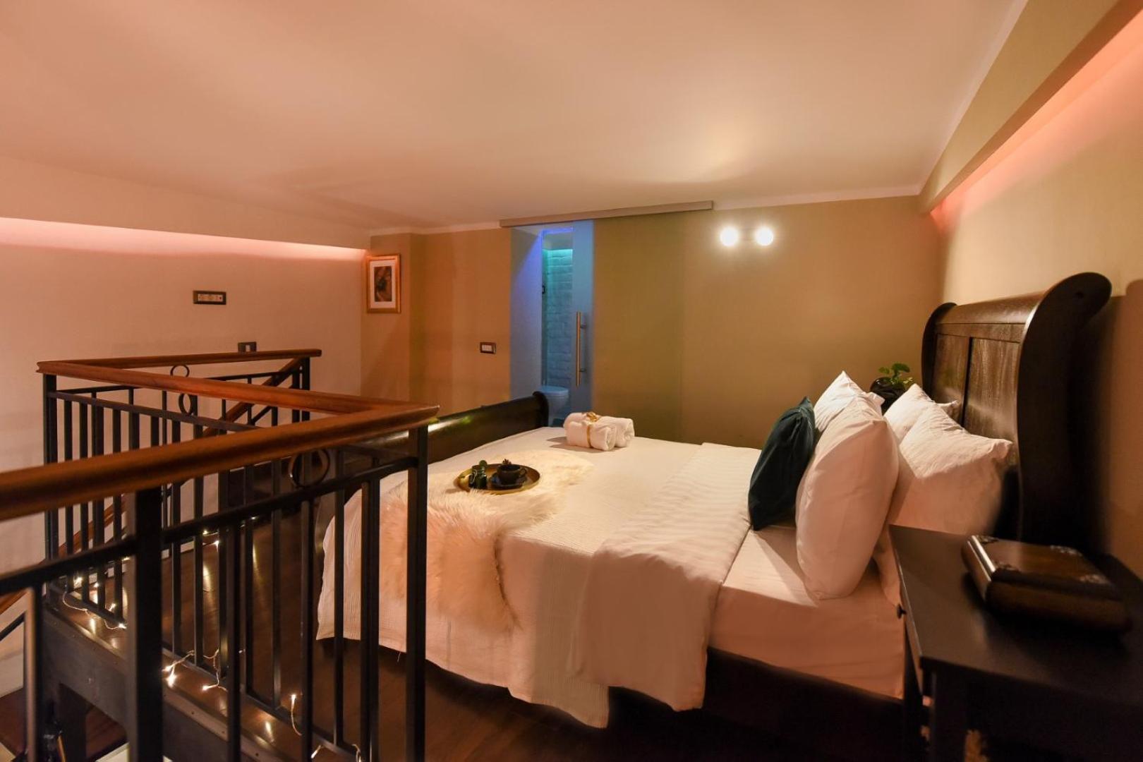 Central Comfort - Duplex-Style Studios On Regina Elisabeta Bukarest Rum bild