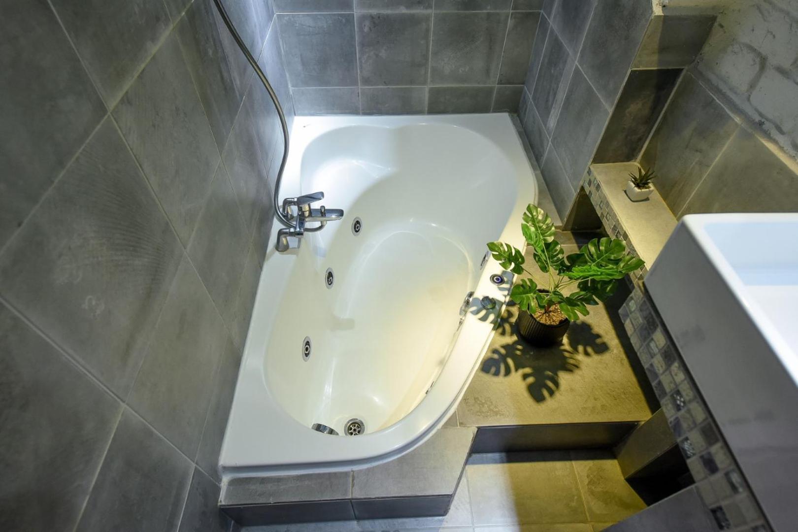 Central Comfort - Duplex-Style Studios On Regina Elisabeta Bukarest Rum bild